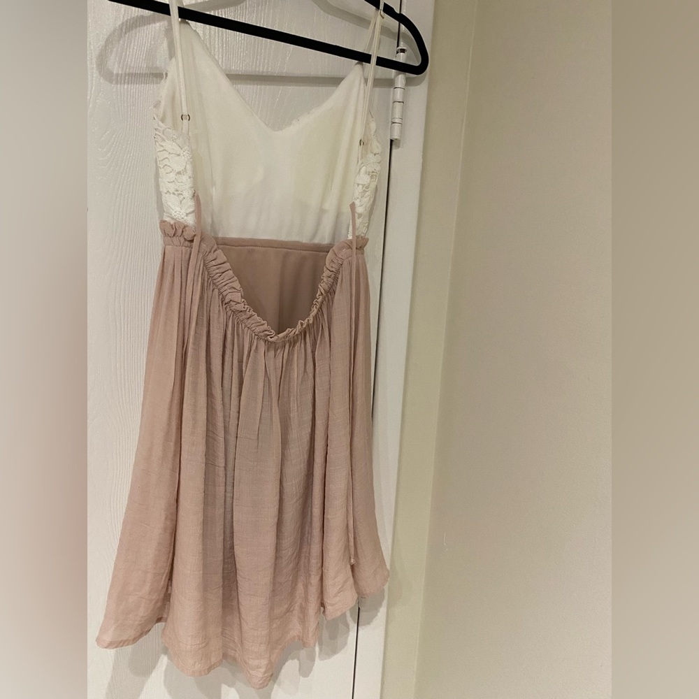 Short Dress (medium) - Picture 2 of 2